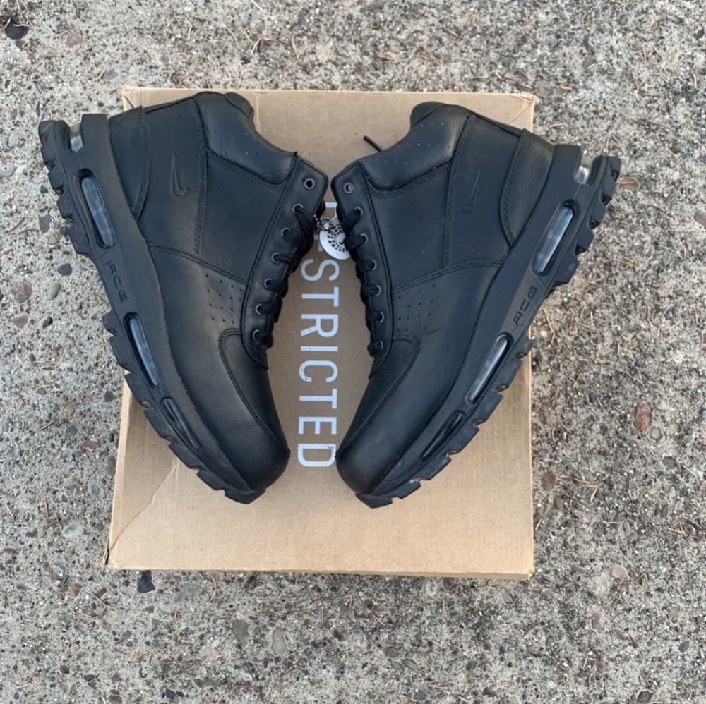 Nike Boots Sz 9